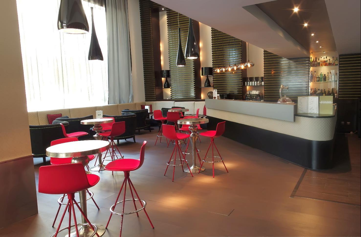 Pestana Arena Hotel 4*