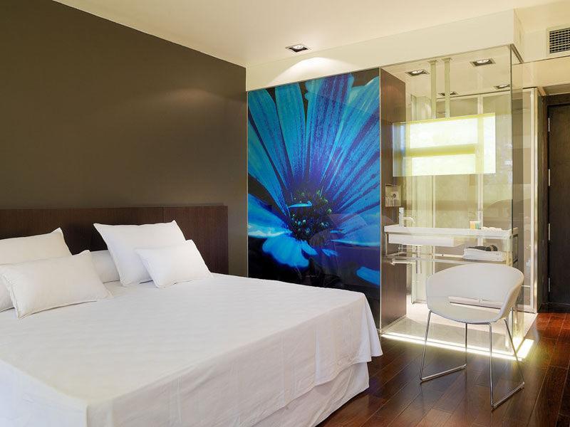 Hotel Ikonik Angli