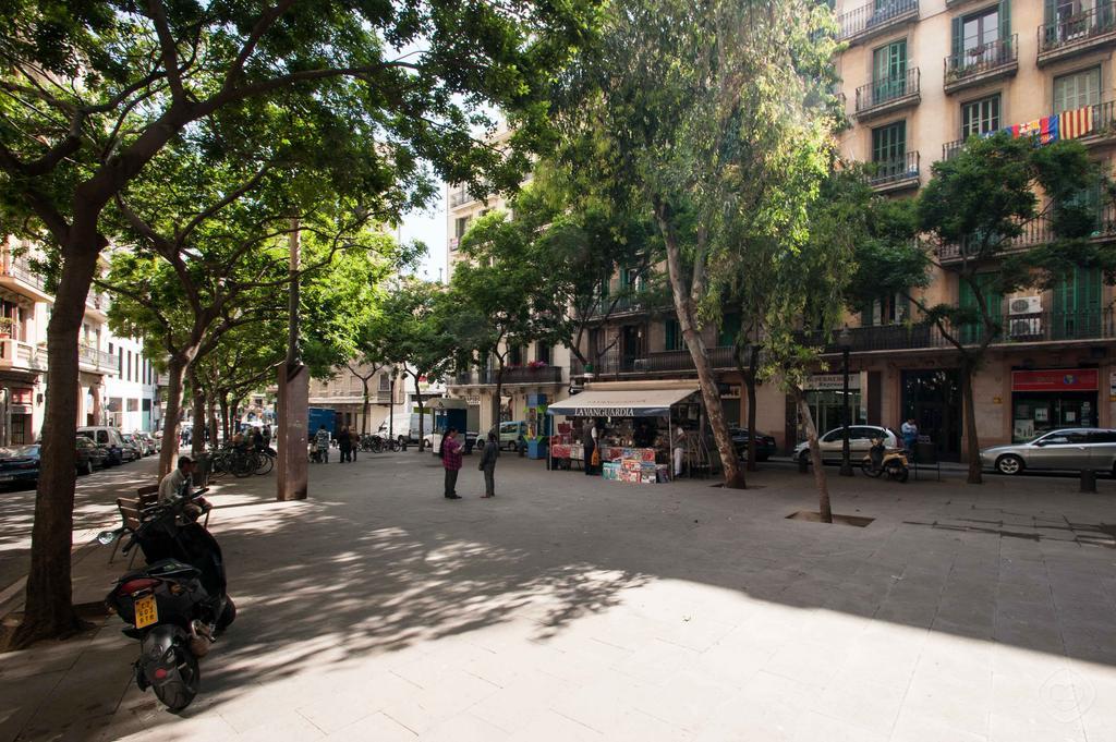 Rustic Poble Sec Apartamento *