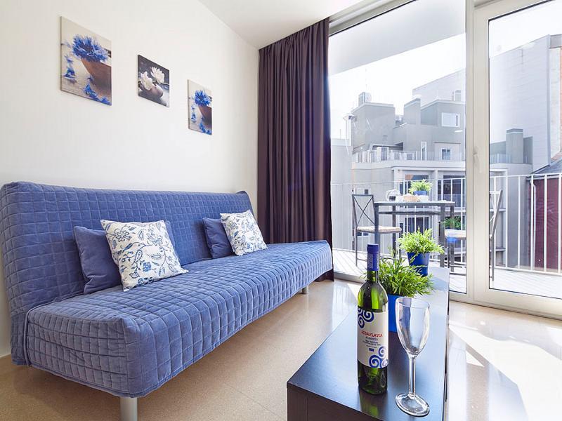 Hotel Charm Paralel 2*