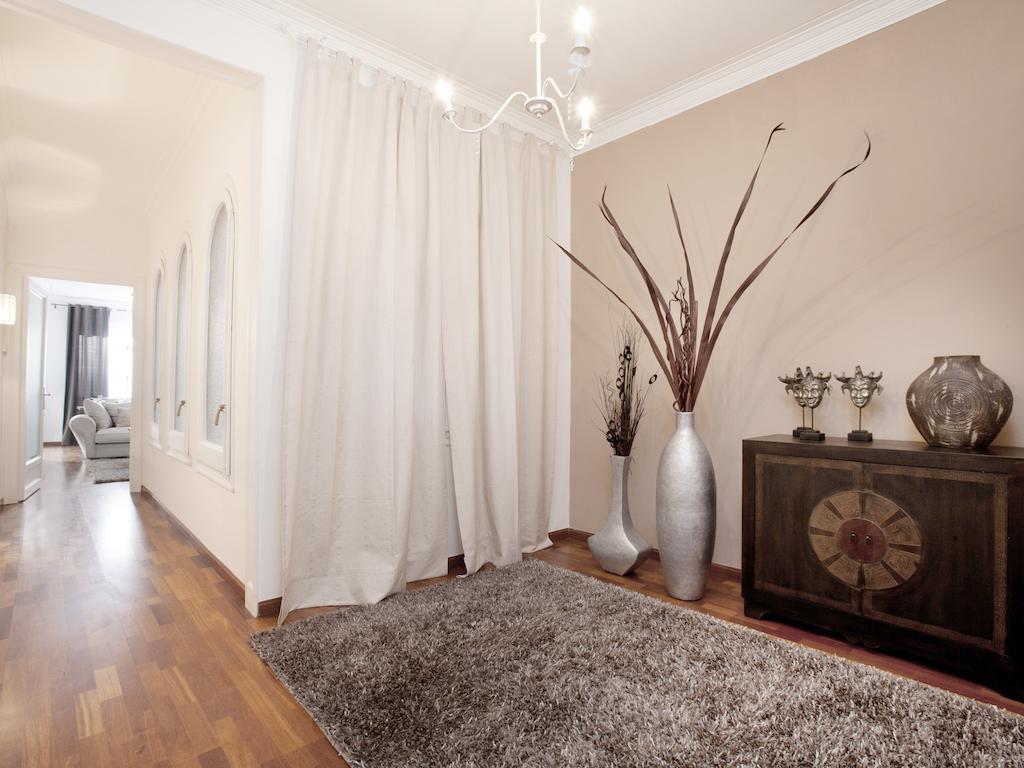 Hotel Bcn Planeta 4*