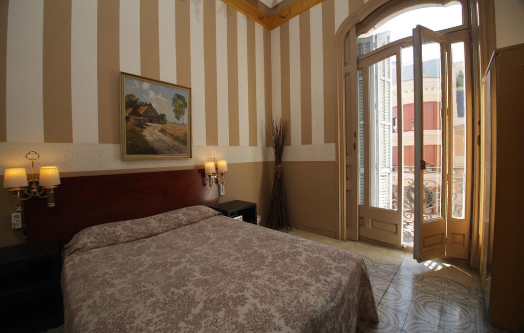 Pensión Eddyrooms Barcelona