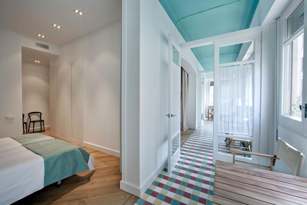 Apartamento Habitat Rambla Deluxe Barcelona