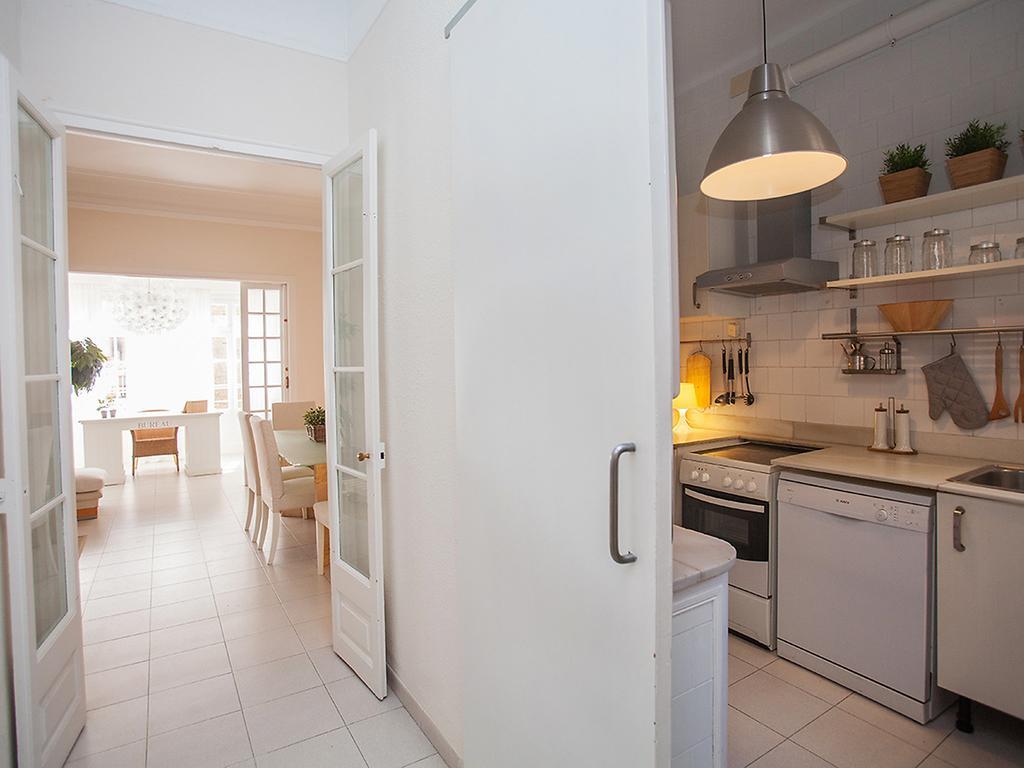 Apartment Sants-les Corts Galileu By Interhome *