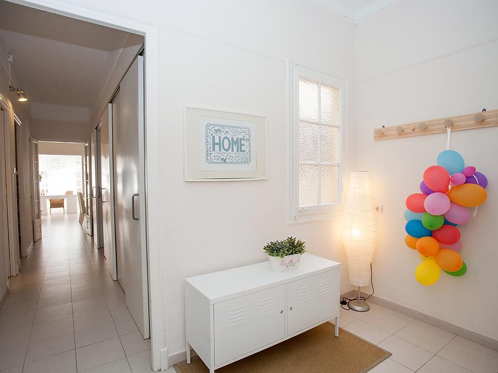 Apartment Sants-les Corts Galileu By Interhome Barcelona