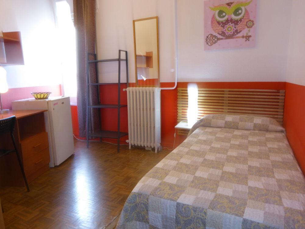 Hotel San Marius Travessera De Gracia 2*