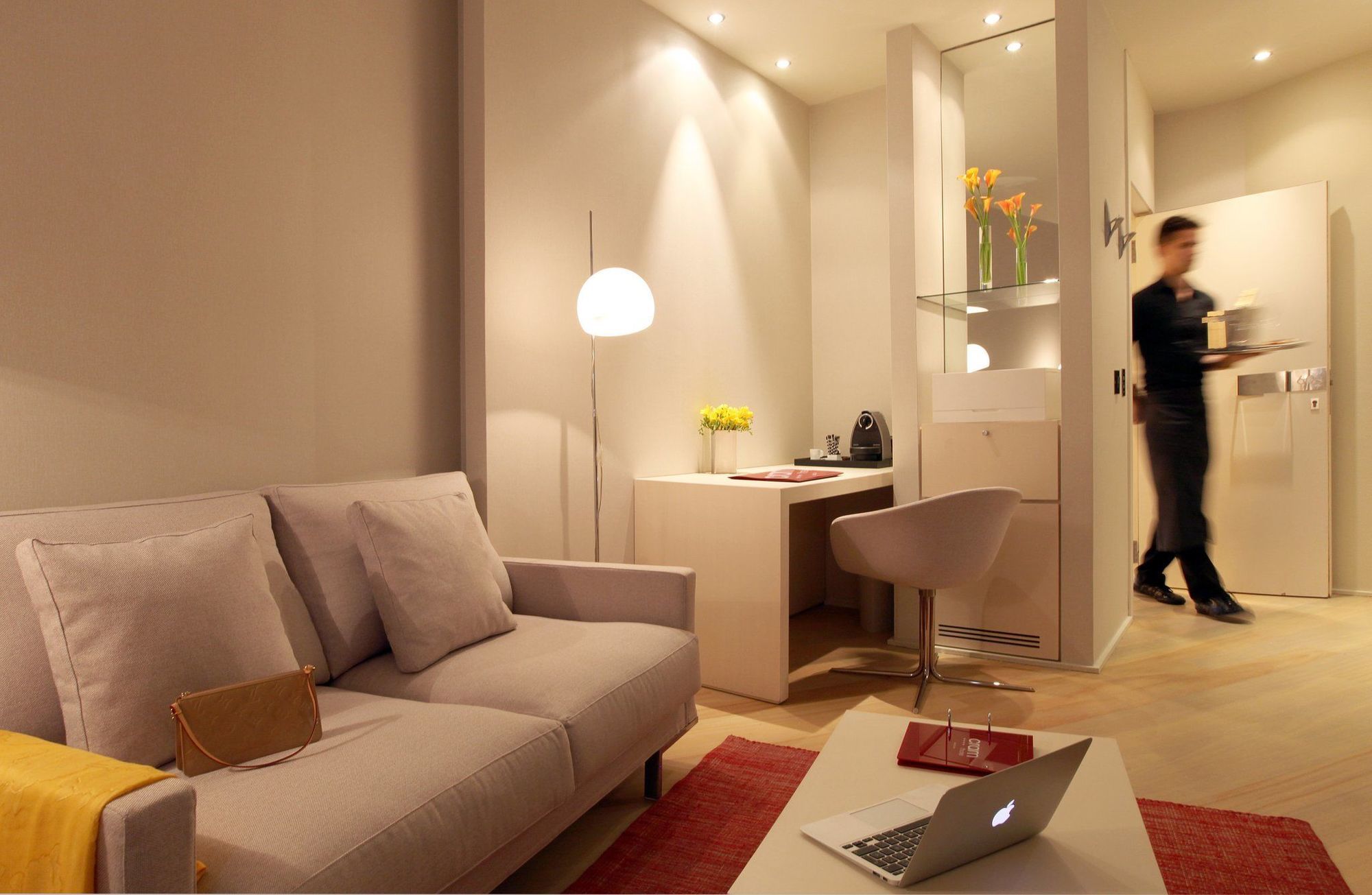 Hotel Cram 4*