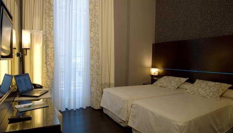 Colonial 4* Barcelona