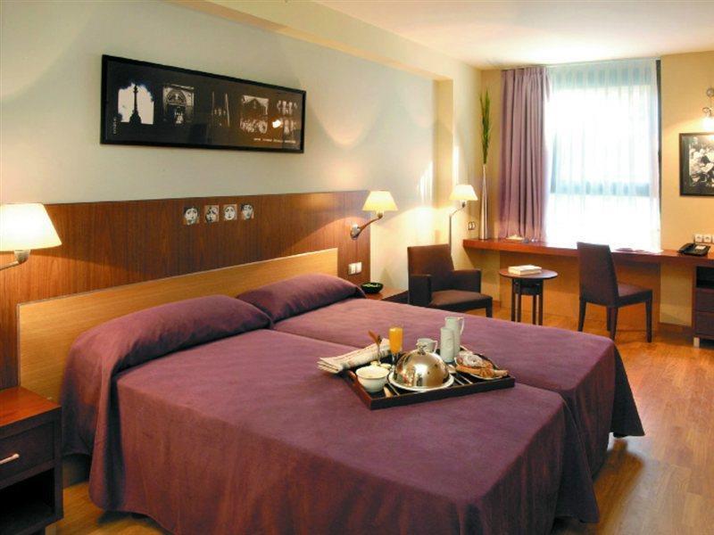 Evenia Rossello 4*