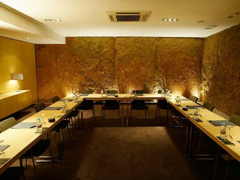 Ac Irla By Marriott 3*