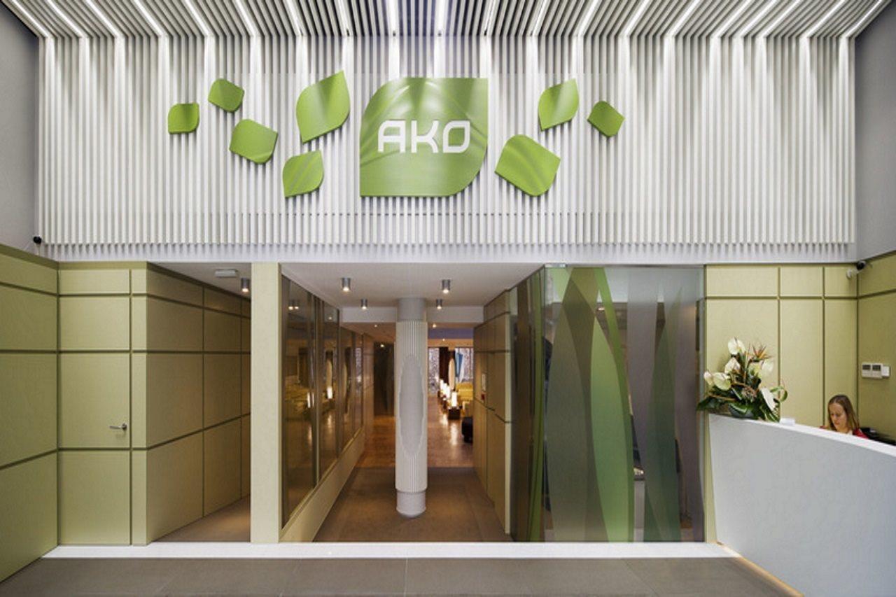 Ako Hotel