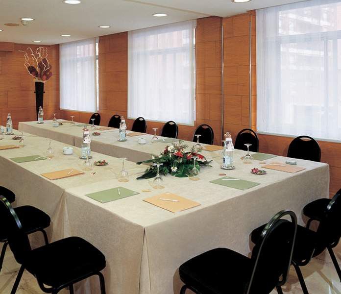 Hotel Nh Les Corts Barcelona