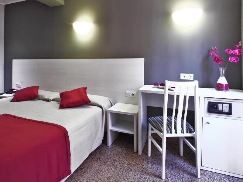 Nuevo Triunfo Hotel 2*