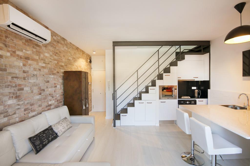 Penthouse Private Terrace Sustainable Keyless Access Barcelona