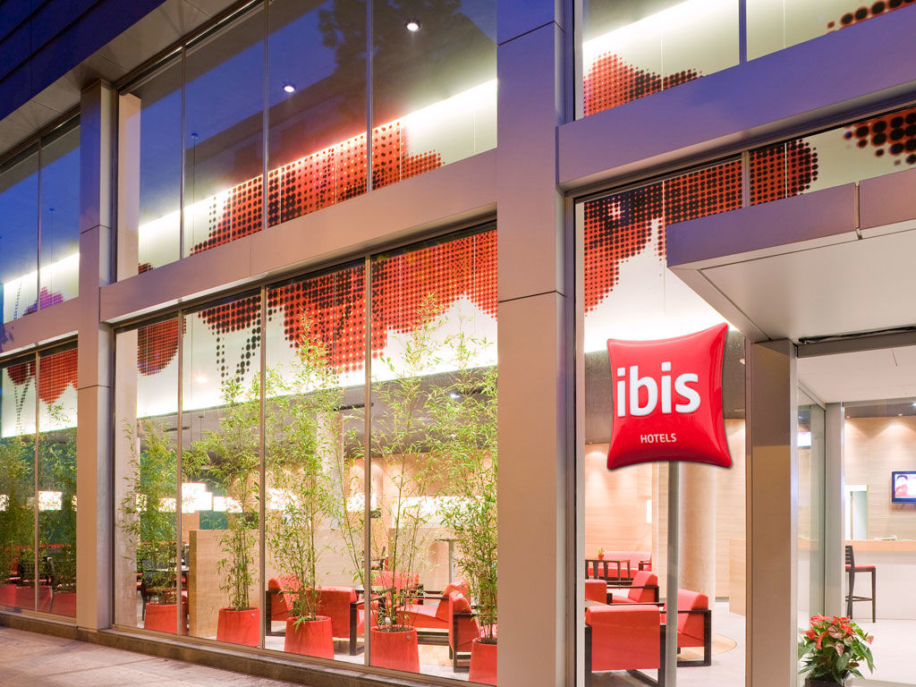 Hotel Ibis Plaza Glories 22@