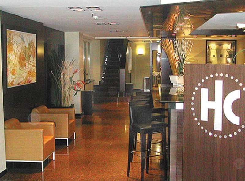 Hotel Catalonia Mikado 3*