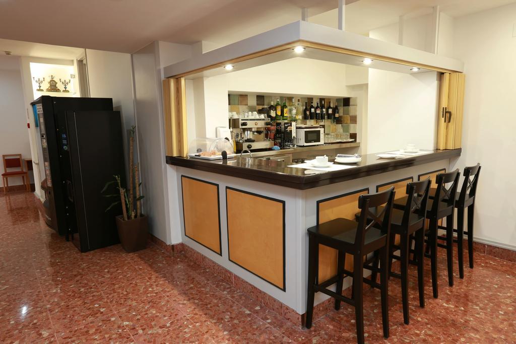 Hotel Alguer Camp Nou Barcelona