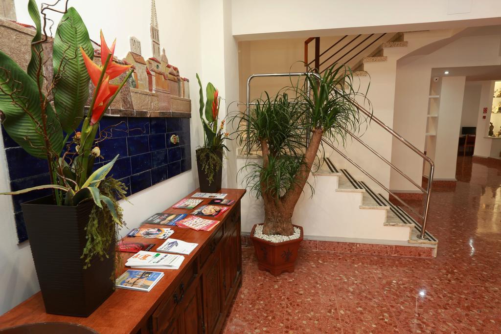 Alguer Camp Nou Hotel Barcelona