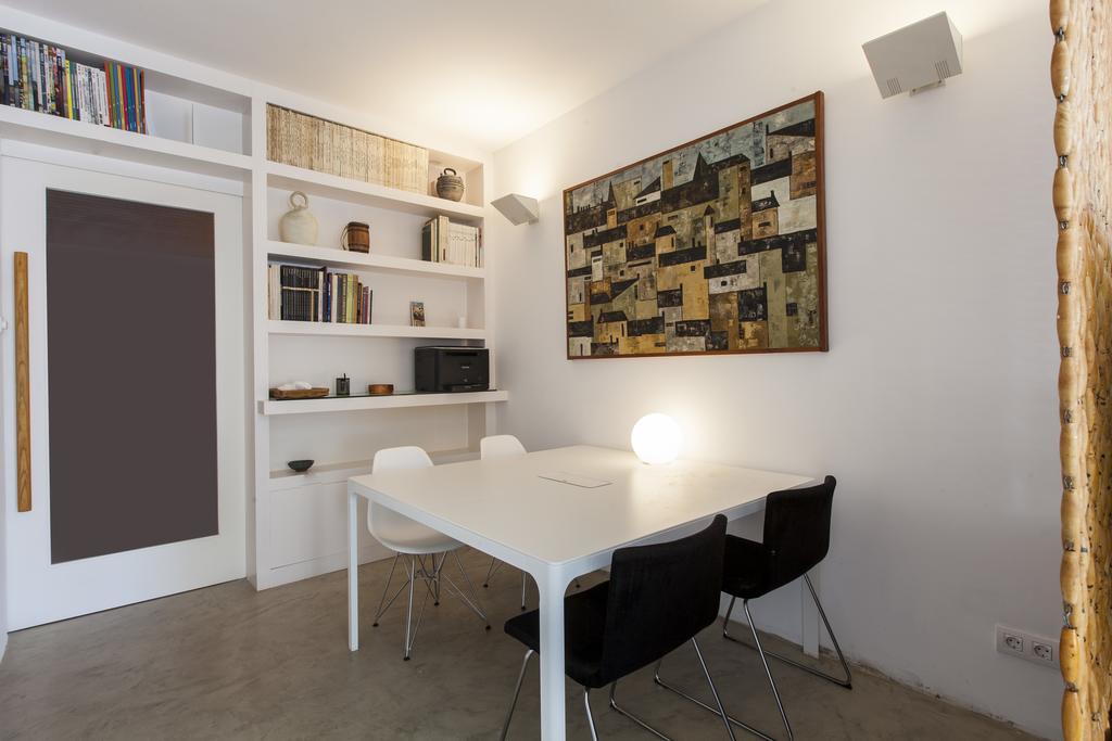 Eixample Hospital Clinic *