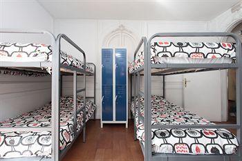 Diagonal House Hostal Barcelona