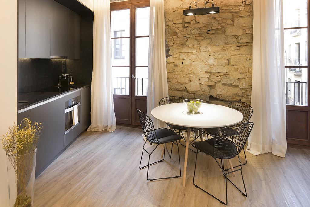Deco Barcelona-born Apt. Apartamento