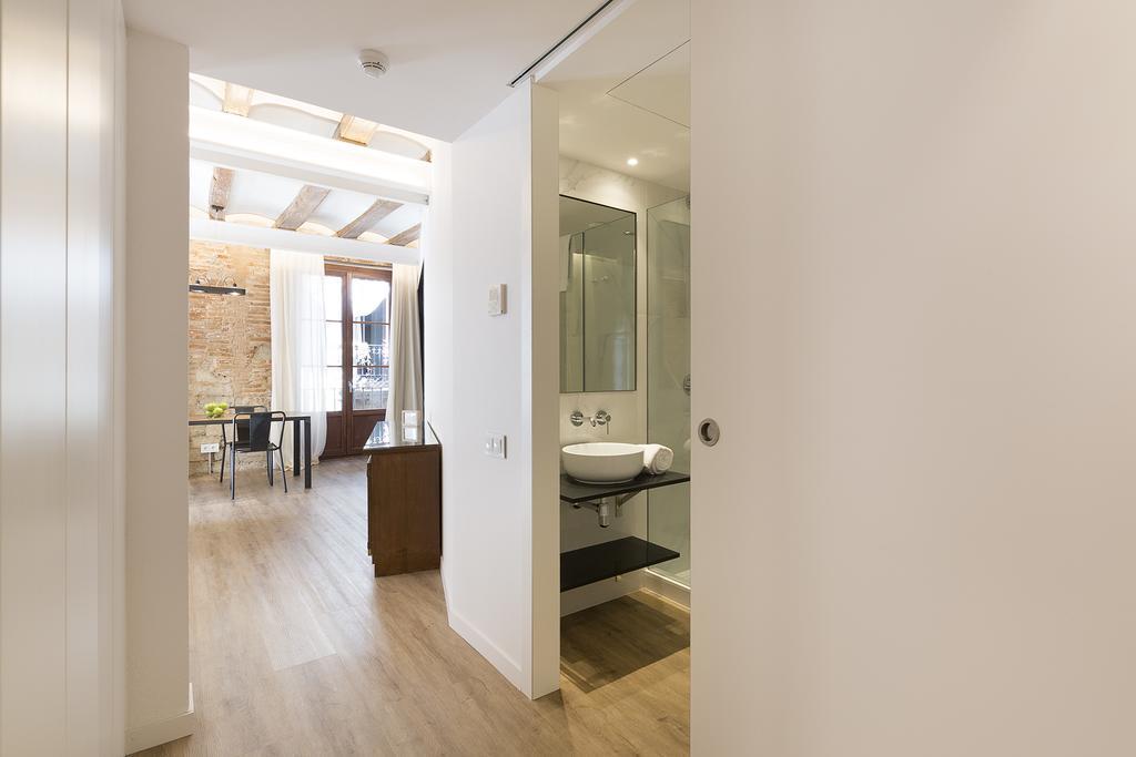 Deco Barcelona-born Apt. Apartamento *