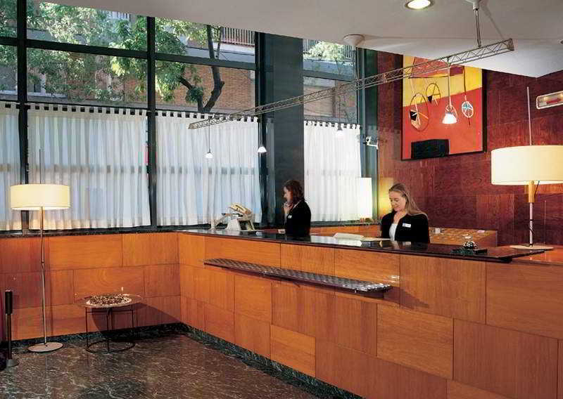Hotel Nh Entenza