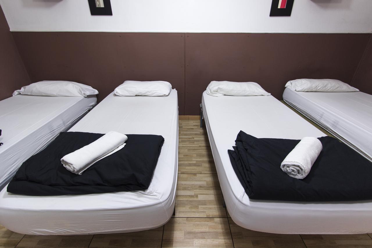 Break N Bed * Barcelona