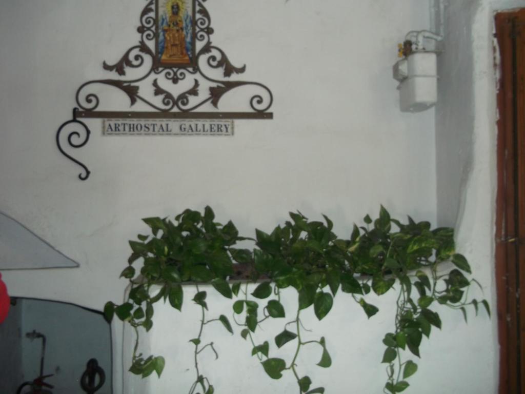 Arthostal Pensión 2*