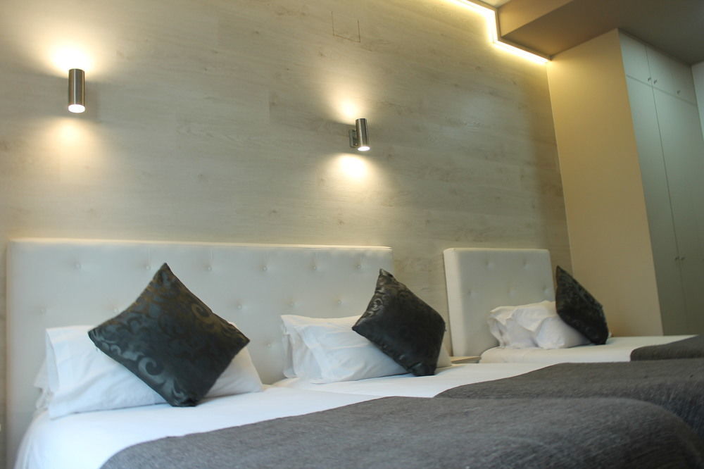 Apartmentos Ramblas 108 Apartahotel Barcelona