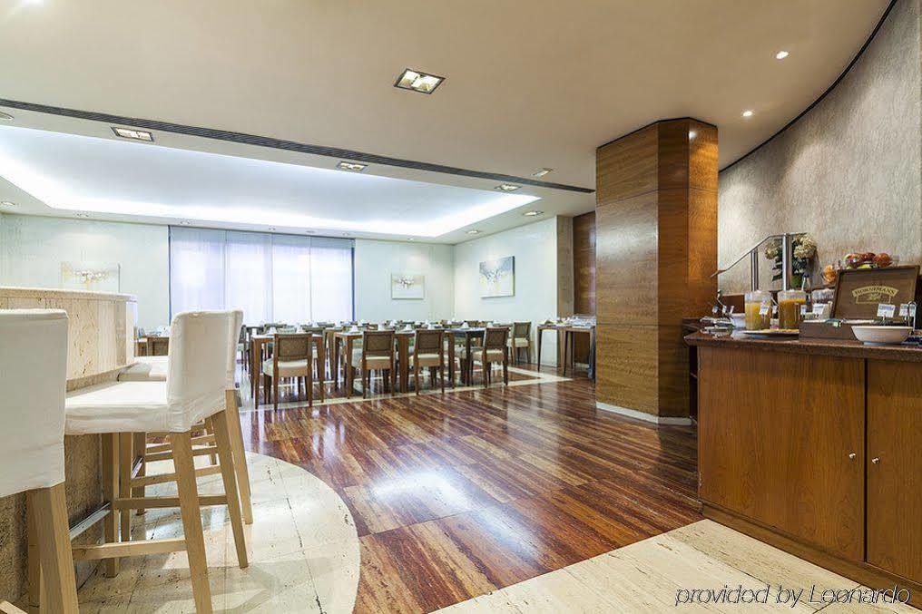 Hotel Exe Mitre 3*