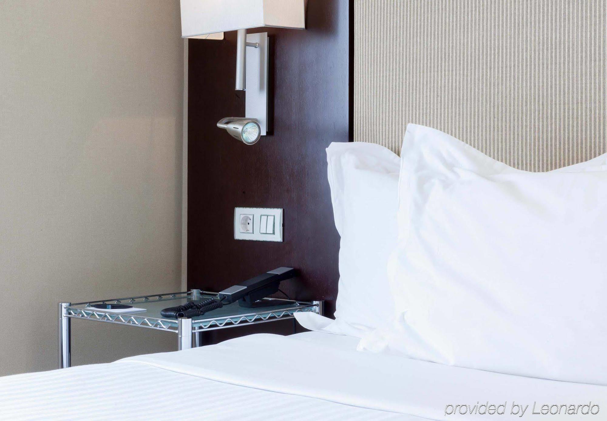 Ac Irla By Marriott 3*