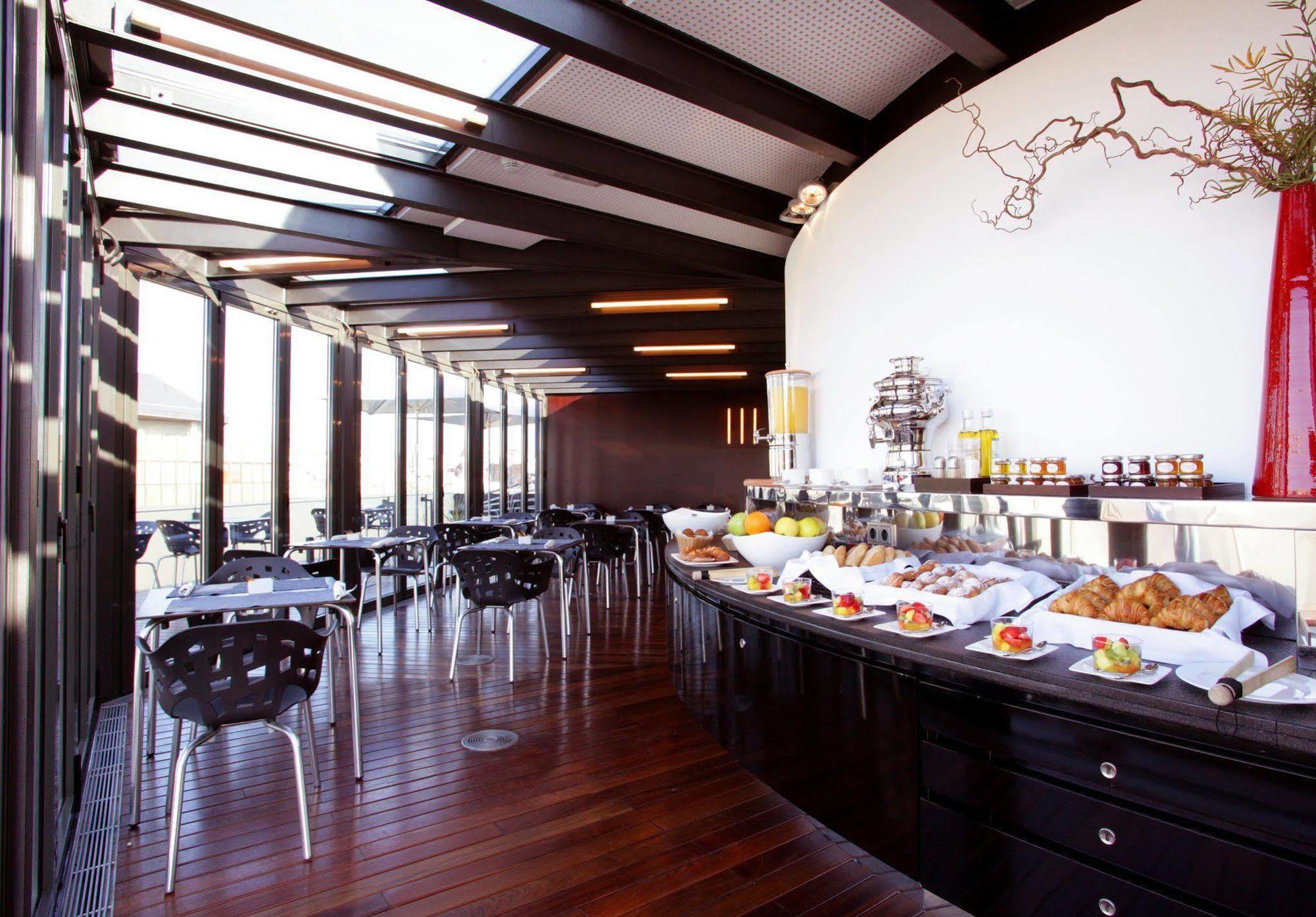 Cram Hotel 4*