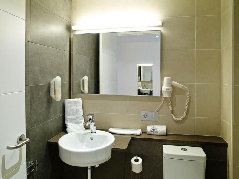 Hostemplo Sagrada Familia 3* Barcelona