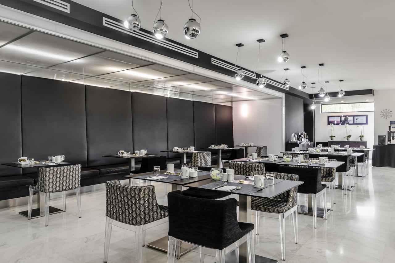Hotel Ikonik Angli