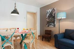 Mh Guell Hotel