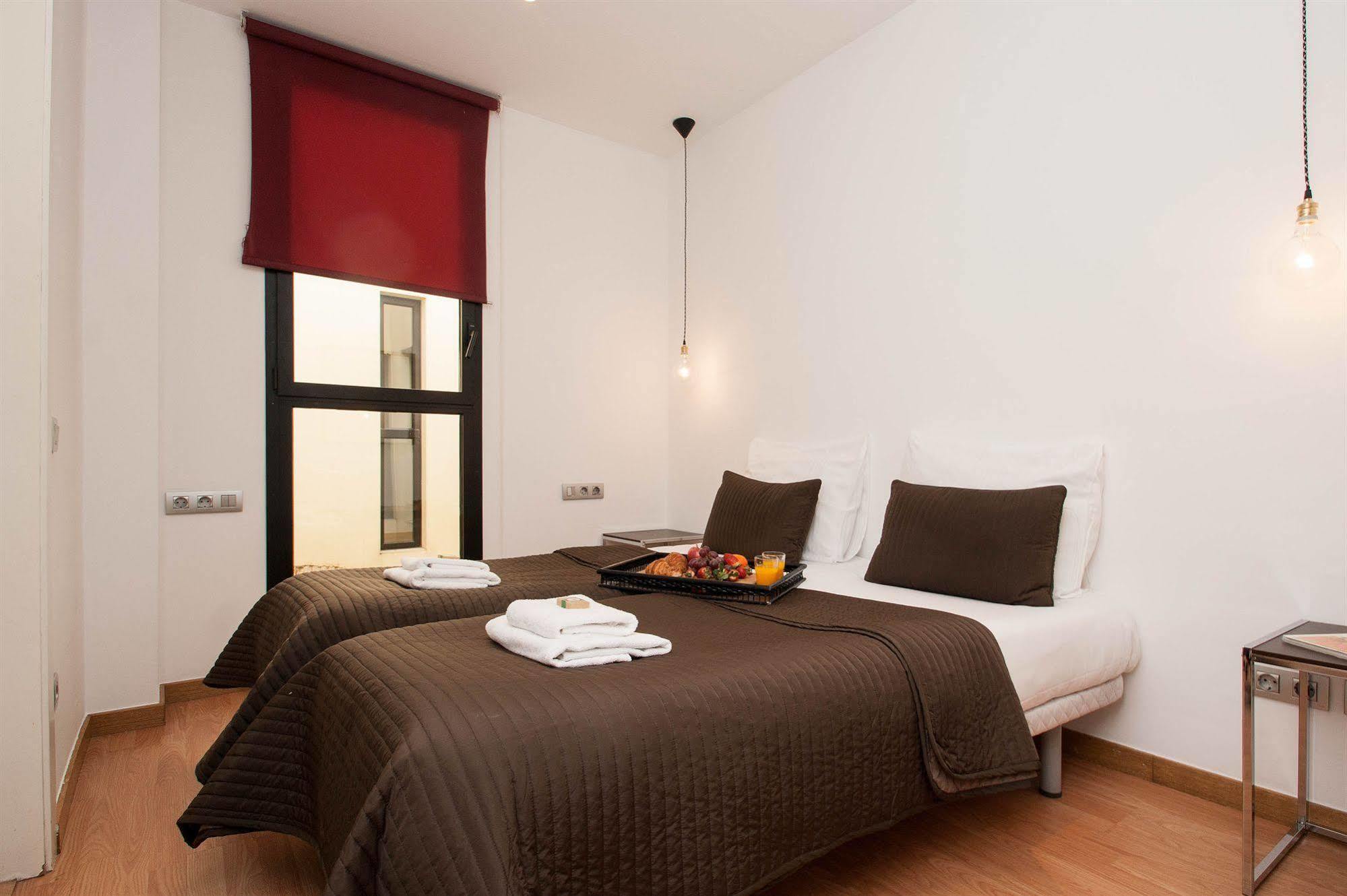 Short Group Liceu Serviced Apartamento *