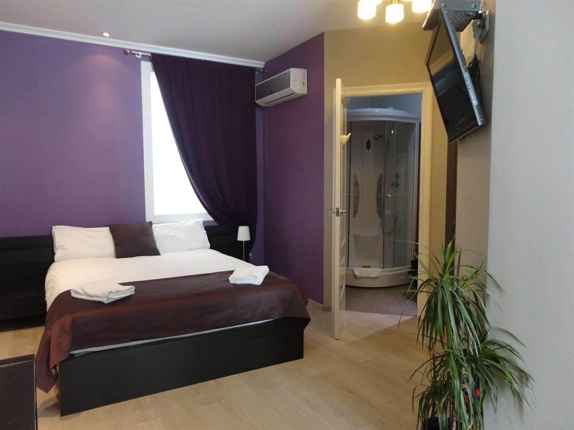Guest house Brustar Gotic-centric 2*