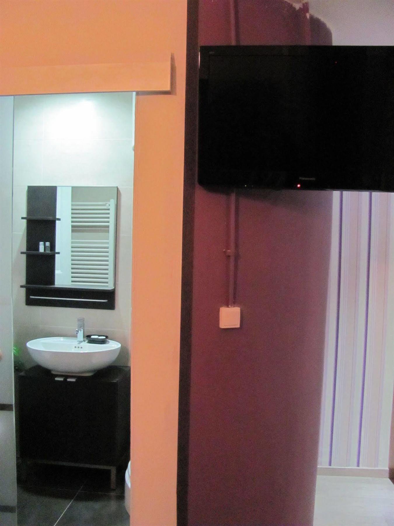 Guest house Brustar Gotic-centric 2*