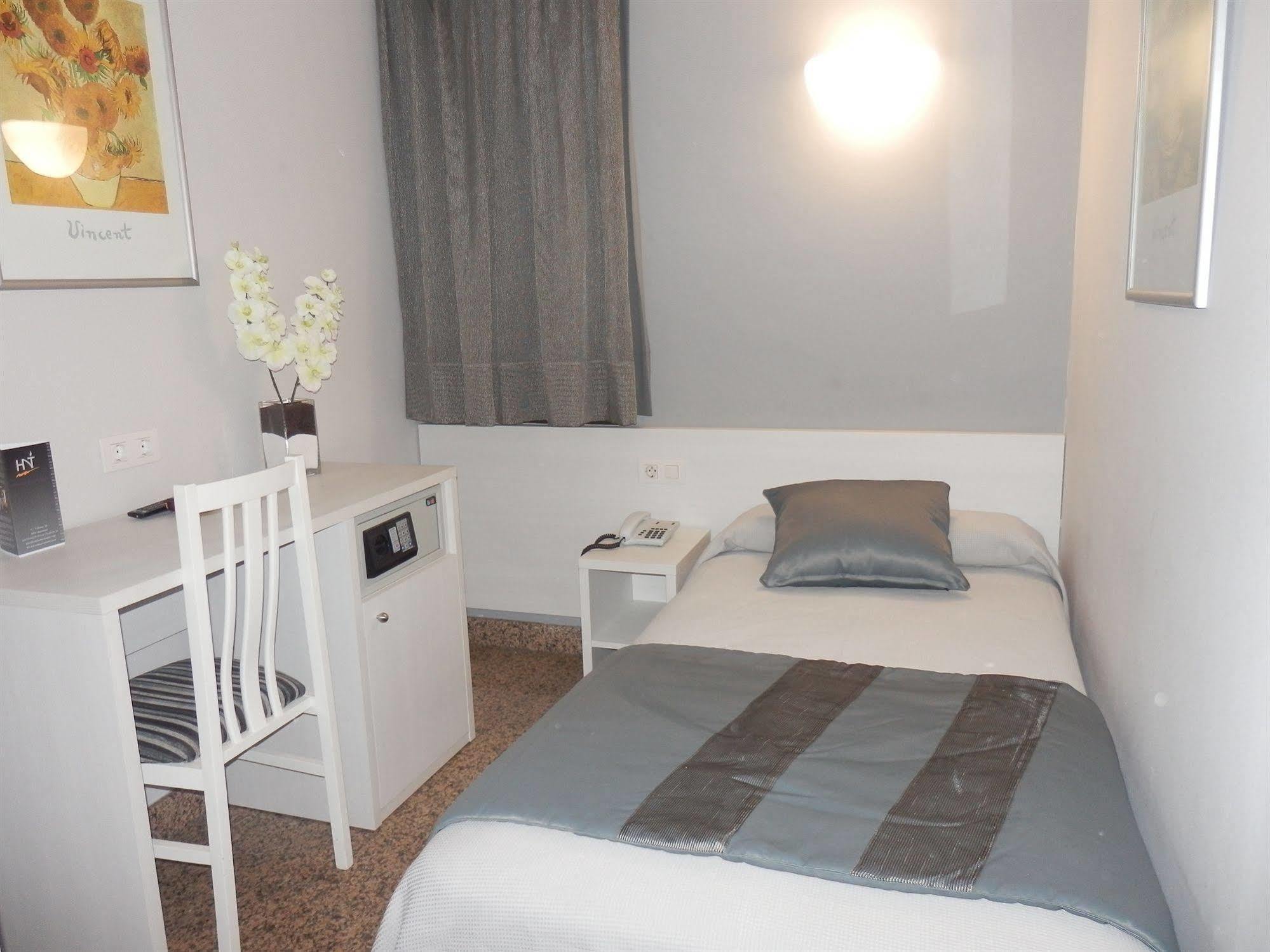 Nuevo Triunfo Hotel