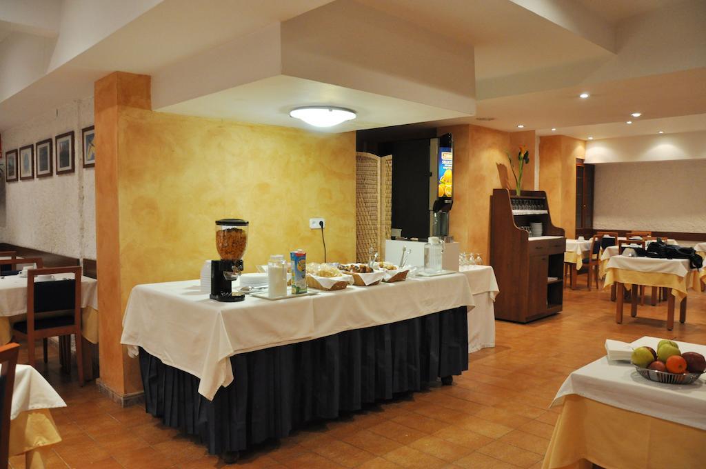 Hotel Alguer Camp Nou