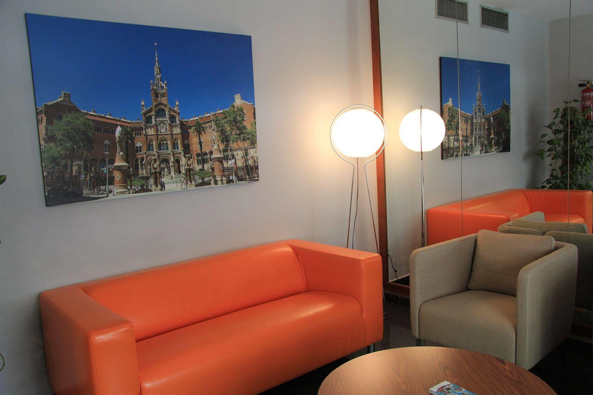Hotel Htop Bcn #htopenjoy