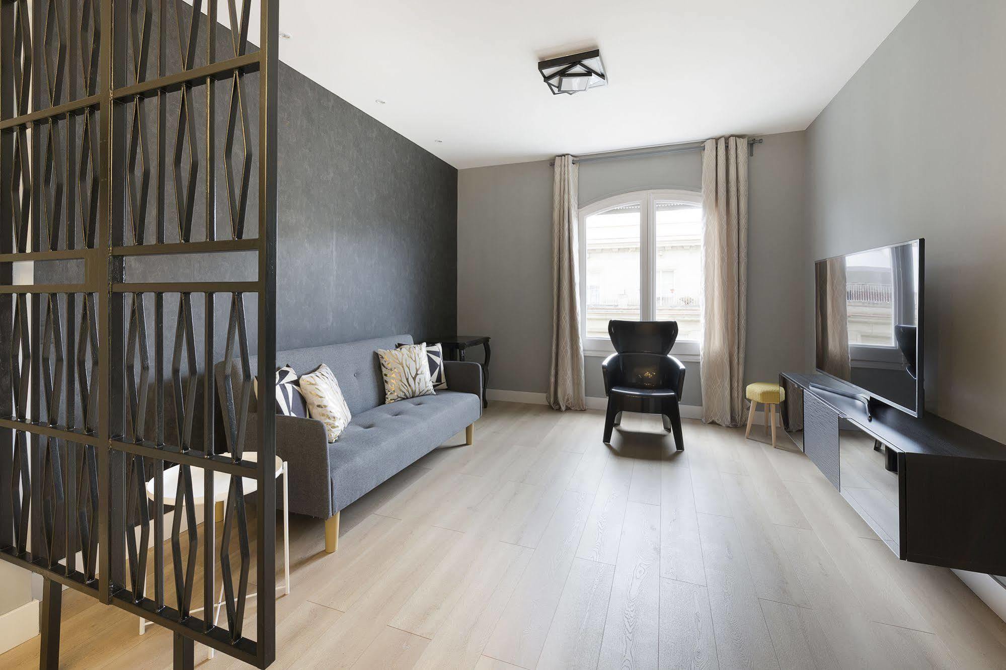 Nextdoor Miro Apartamento