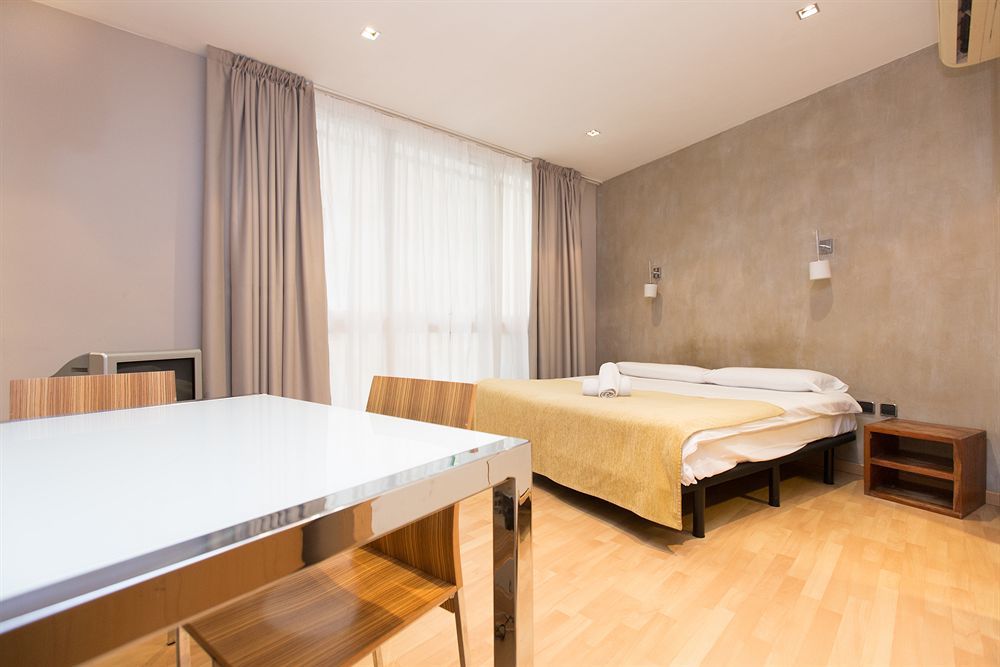 Ainb Born Tiradors Apartamento *