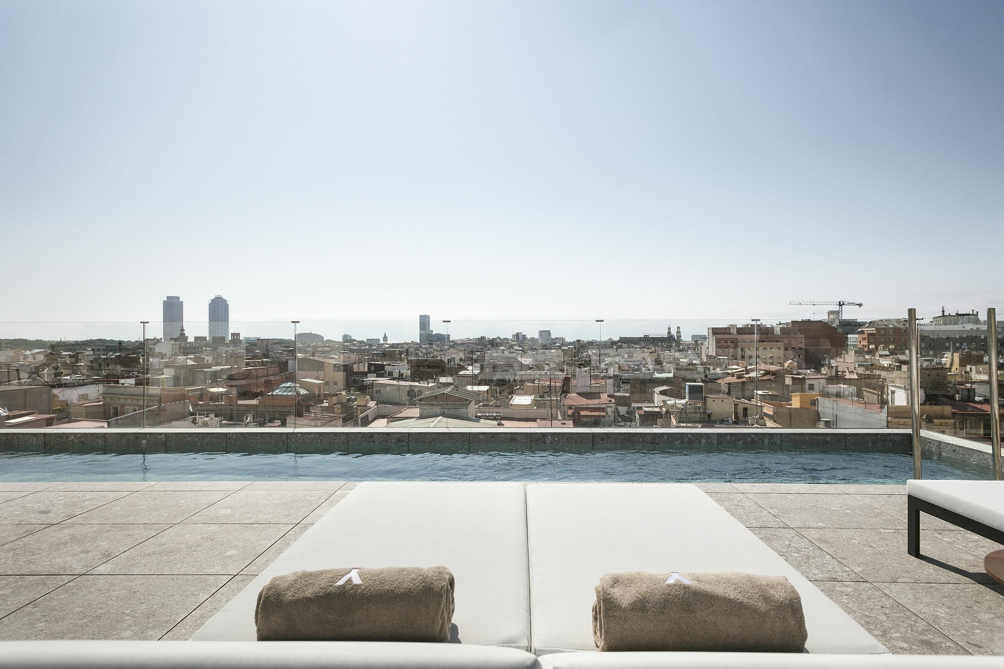 Yurbban Passage & 4* Barcelona