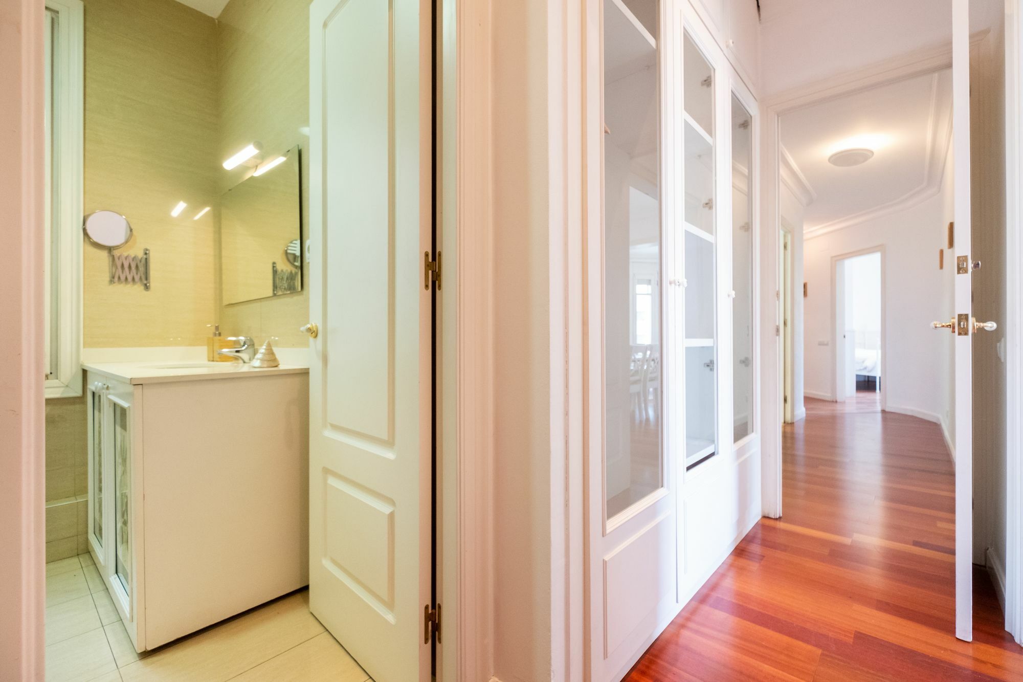 Apartamento Stunning 4br In Sagrada Familia *
