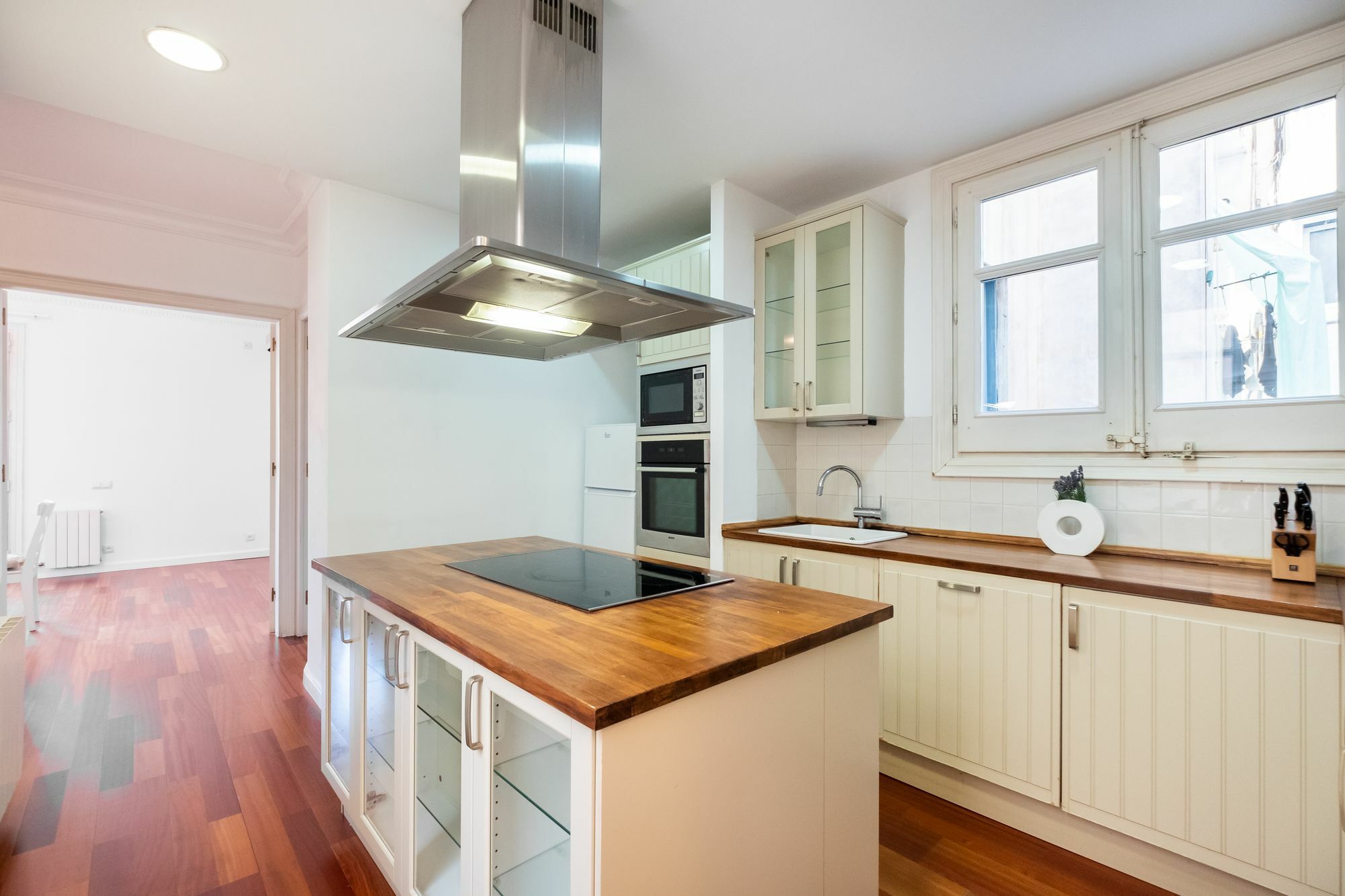 Stunning 4br In Sagrada Familia Apartamento *