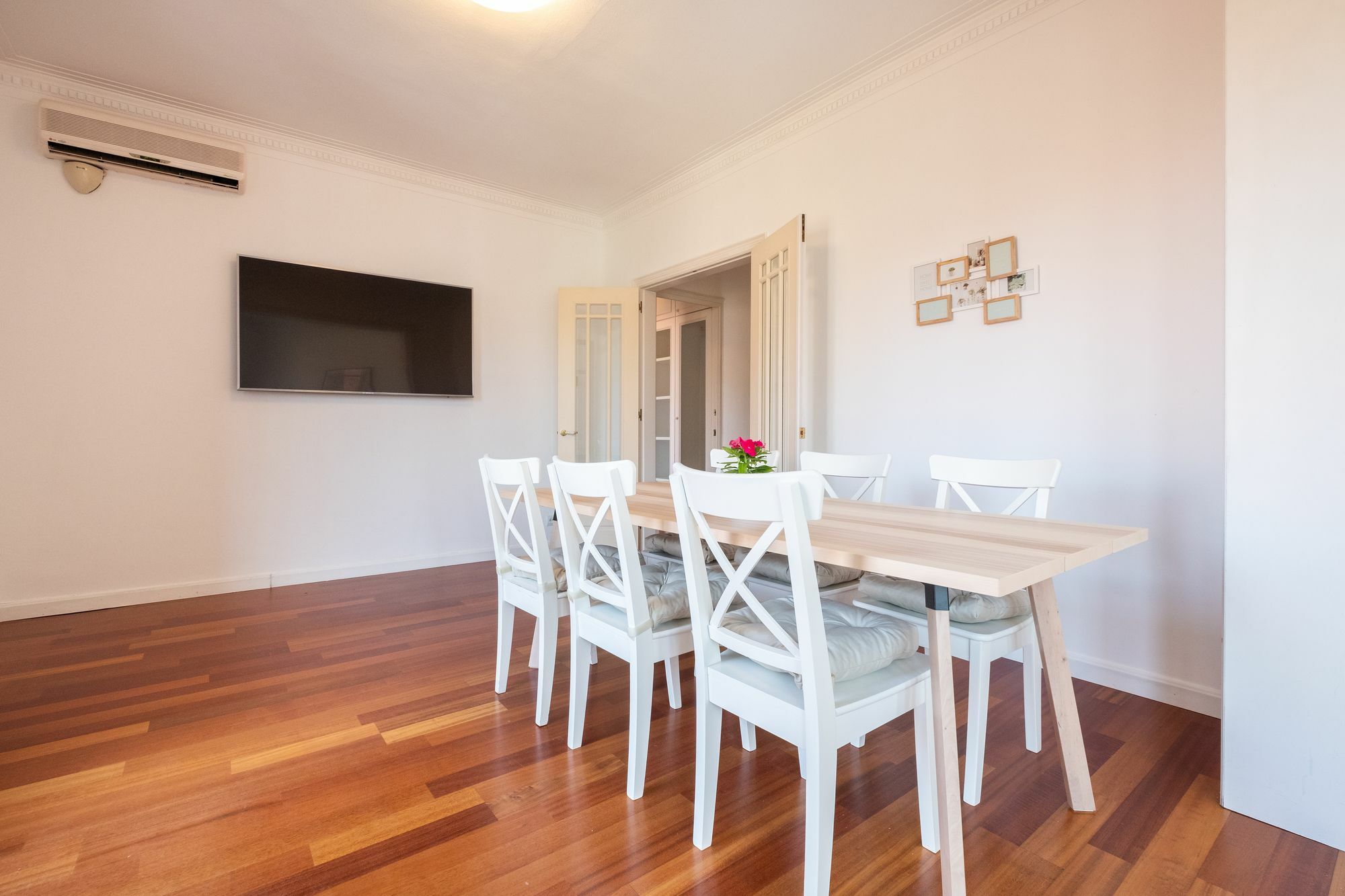 Stunning 4br In Sagrada Familia * Barcelona