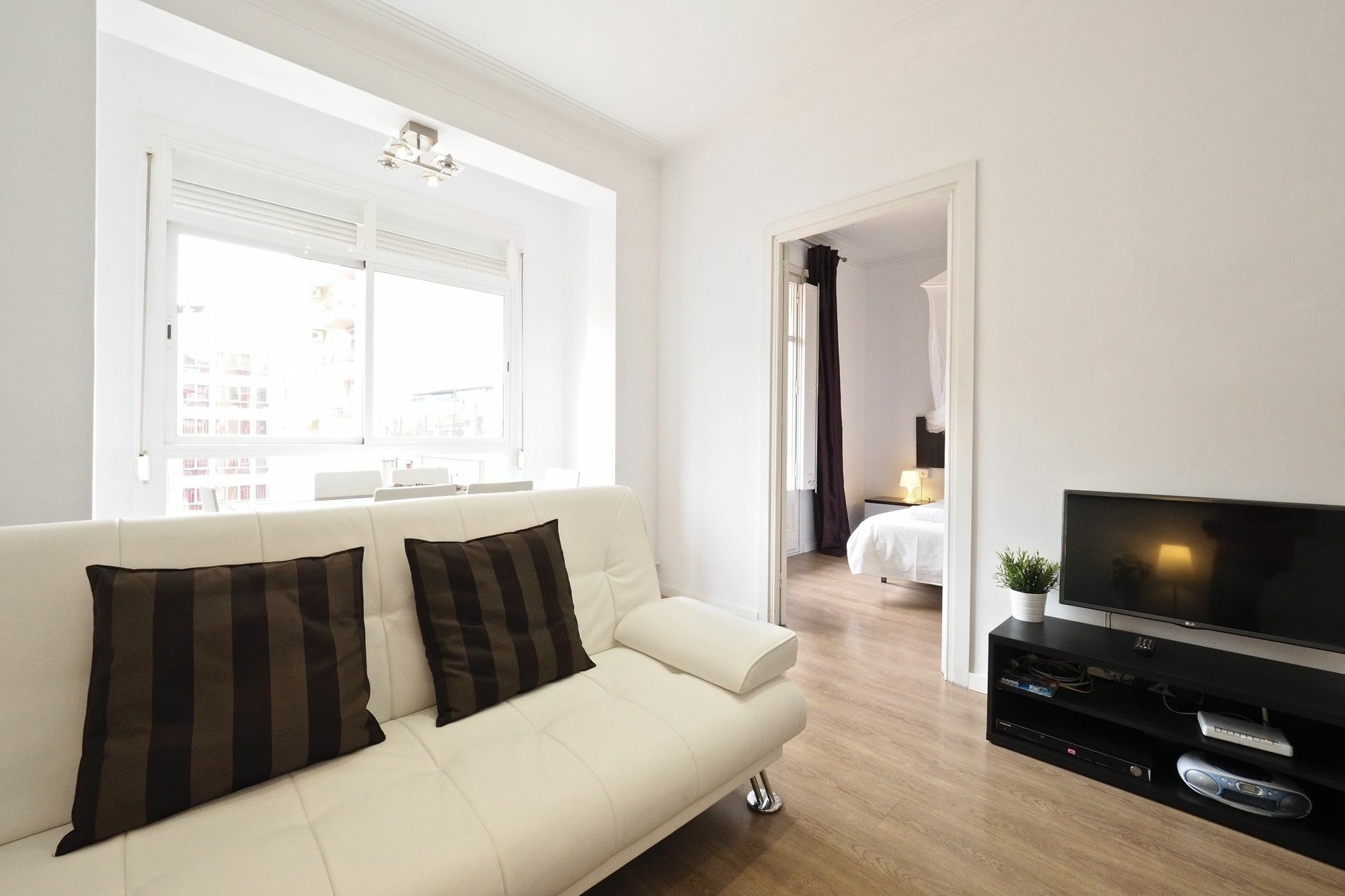 Apartamento Suites4days Sagrada Familia *