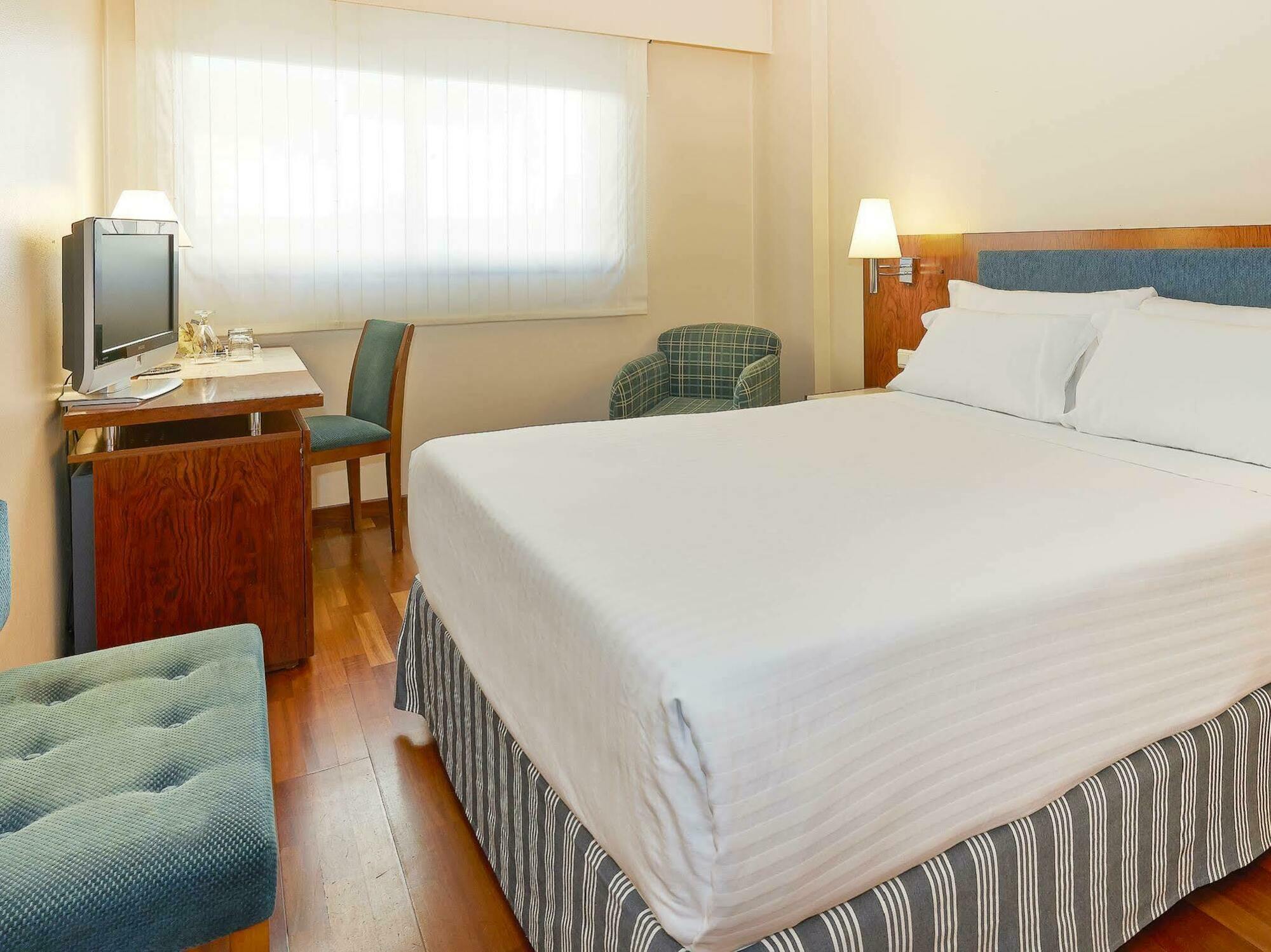 Hotel Nh Entenza Barcelona